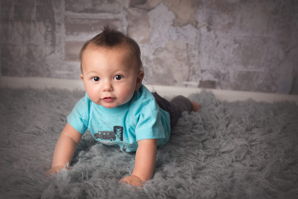 Baby boy in Colorado photo studio